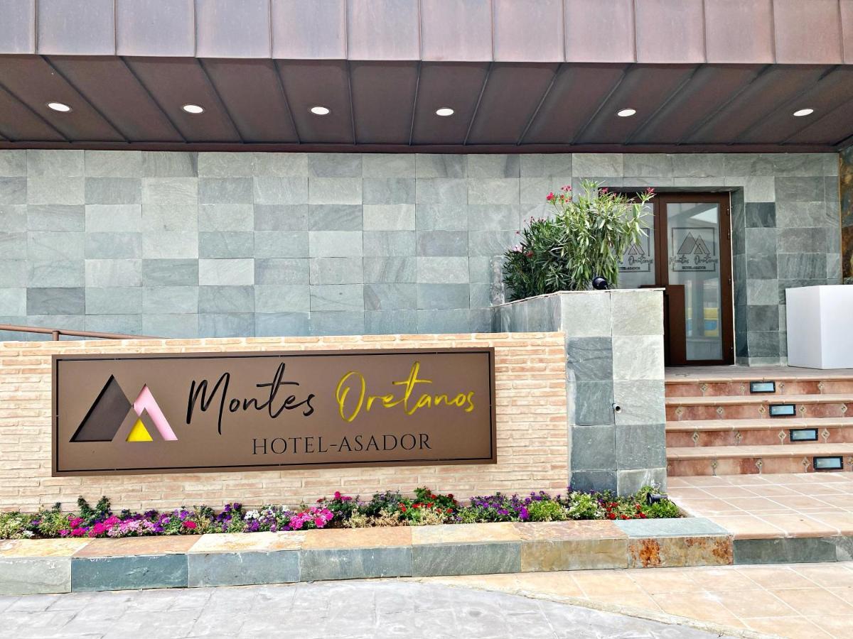 Hotel-Asador Montes Oretanos Pulgar Buitenkant foto